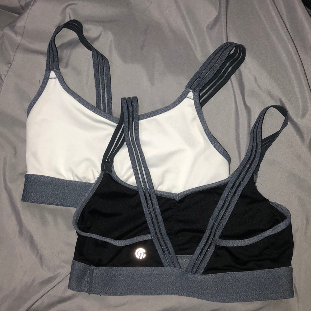 Open back sports bra